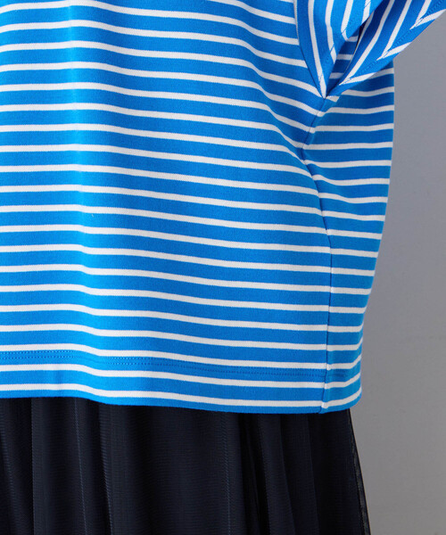 Petit Honfleur(プチオンフルール)の「【接触冷感・UVカット】オーガニックコットンフリルスリーブボーダーTシャツ(Tシャツ/カットソー・レディース・ホワイト/レッド/ブルー・M/L)」の11枚目の写真