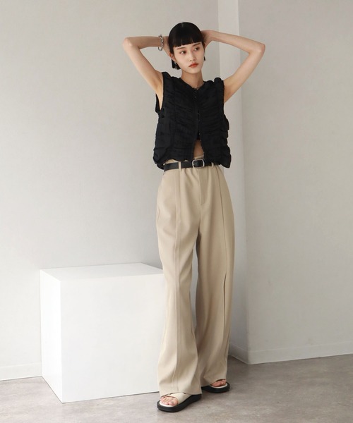 NOGLE（ノグル）の「【NOGLE/ノグル】フリルノースリートップス（その他トップス・レディース・ホワイト/ブラック/チャコール・FREE）」の15枚目の写真