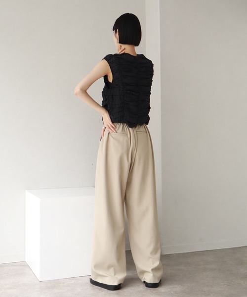 NOGLE（ノグル）の「【NOGLE/ノグル】フリルノースリートップス（その他トップス・レディース・ホワイト/ブラック/チャコール・FREE）」の20枚目の写真