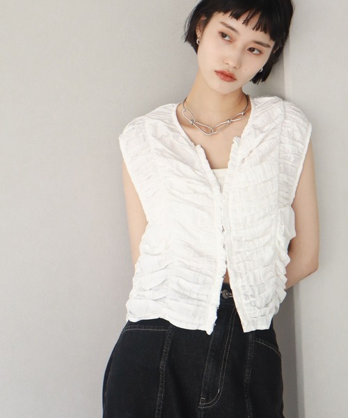 NOGLE（ノグル）の「【NOGLE/ノグル】フリルノースリートップス（その他トップス・レディース・ホワイト/ブラック/チャコール・FREE）」の9枚目の写真