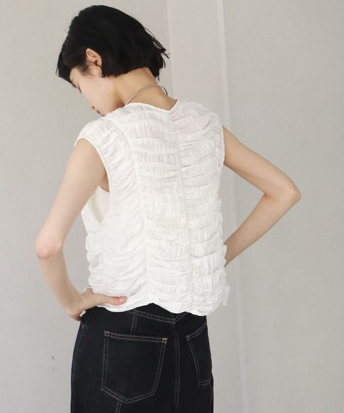 NOGLE（ノグル）の「【NOGLE/ノグル】フリルノースリートップス（その他トップス・レディース・ホワイト/ブラック/チャコール・FREE）」の5枚目の写真