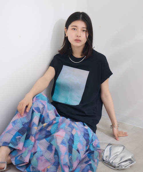 KATHARINE ROSS（キャサリンロス）の「【KATHARINE ROSS】SUMMERフォト海岸Tee（Tシャツ/カットソー・レディース・ブラック/オフホワイト・MEDIUM）」の18枚目の写真