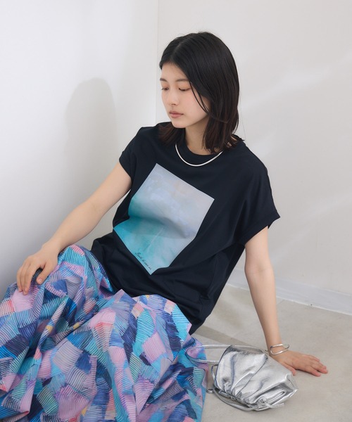 KATHARINE ROSS（キャサリンロス）の「【KATHARINE ROSS】SUMMERフォト海岸Tee（Tシャツ/カットソー・レディース・ブラック/オフホワイト・MEDIUM）」の17枚目の写真