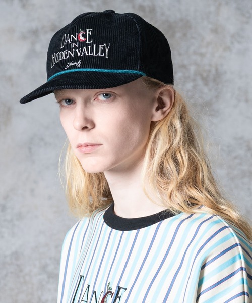 glamb（グラム）の「Hidden Valley Trucker Cap / ヒドゥンバレートラッカーキャップ（キャップ・メンズ・ホワイト/ブラック・FREE）」の9枚目の写真