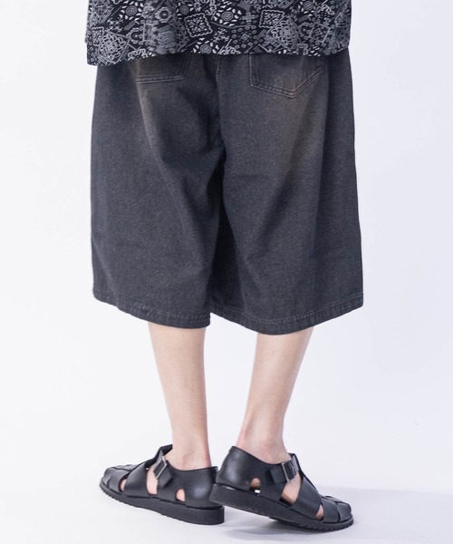 JOHN'S CLOSET（ジョンズクローゼット）の「【t】12Oz ブラストオーバーダイ デニムハーフパンツ（デニムパンツ・メンズ・ブラック/ブルー/チャコールグレー/ネイビー・MEDIUM/LARGE）」の16枚目の写真