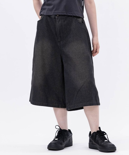 JOHN'S CLOSET（ジョンズクローゼット）の「【t】12Oz ブラストオーバーダイ デニムハーフパンツ（デニムパンツ・メンズ・ブラック/ブルー/チャコールグレー/ネイビー・MEDIUM/LARGE）」の5枚目の写真