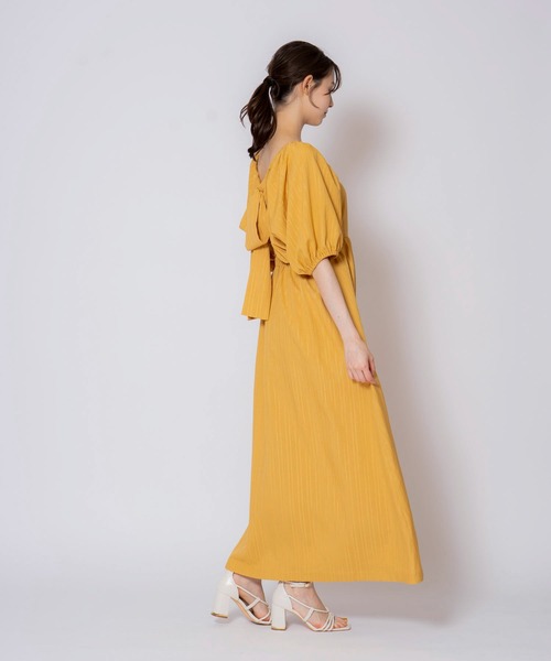 NOELA（ノエラ）の「バックリボンマキシワンピ（ワンピース・レディース・イエロー/ベージュ/ブルー・M/S）」の13枚目の写真