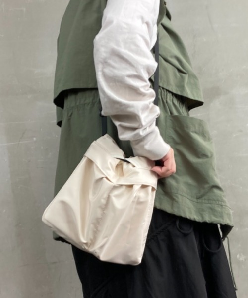 セール】ミニショルダーバッグ サコッシュ（ショルダーバッグ