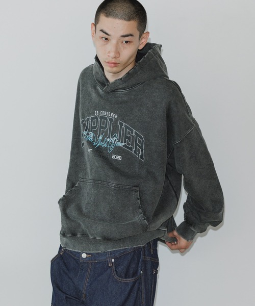 SUPPLIER（サプライヤー）の「SUPPLIER/サプライヤー Vintage Wash College Logo Hoodie カレッジロゴ フーディ―（パーカー・メンズ・チャコール/パープル・XL/L/M）」の14枚目の写真