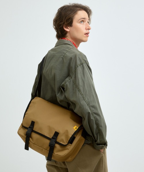 KELTY(ケルティ)の「men's FUDGE掲載モデル【KELTY】80's MESSENGER / メッセンジャーバッグ(メッセンジャーバッグ・レディース・ブラック/モカ/ダークグレー・ONE SIZE)」の10枚目の写真