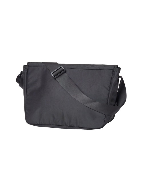 KELTY(ケルティ)の「men's FUDGE掲載モデル【KELTY】80's MESSENGER / メッセンジャーバッグ(メッセンジャーバッグ・レディース・ブラック/モカ/ダークグレー・ONE SIZE)」の17枚目の写真