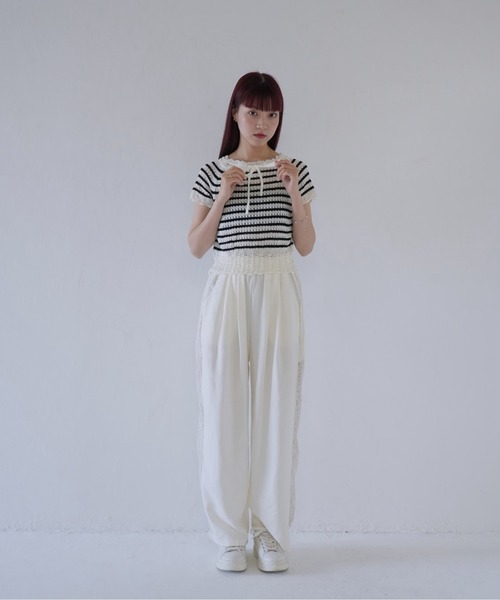 Uenui(ウニュイ)の「【 cunii 】 リボン付きレース編みニットトップス(Tシャツ/カットソー・レディース・その他1/ホワイト・FREE)」の4枚目の写真