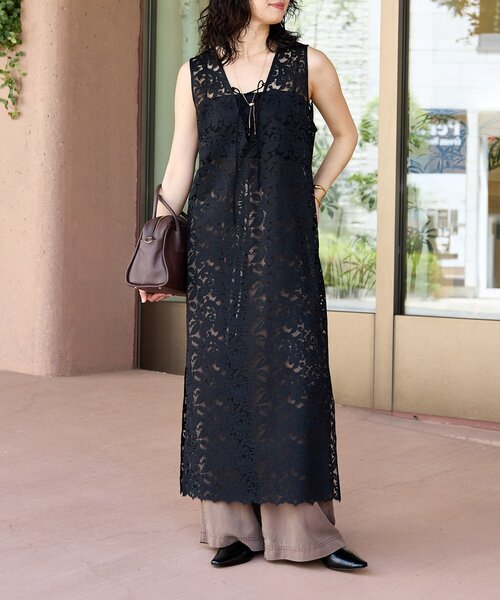 RIVE DROITE（リヴドロワ）の「【着映え/前後2WAY】レースリーンワンピース（ワンピース・レディース・ブラック/オフホワイト・FREE）」の4枚目の写真