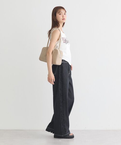 earth music&ecology（アースミュージックアンドエコロジー）の「フリルロゴノースリーブプルオーバー（タンクトップ・レディース・オフホワイト/ブラック・FREE）」の9枚目の写真