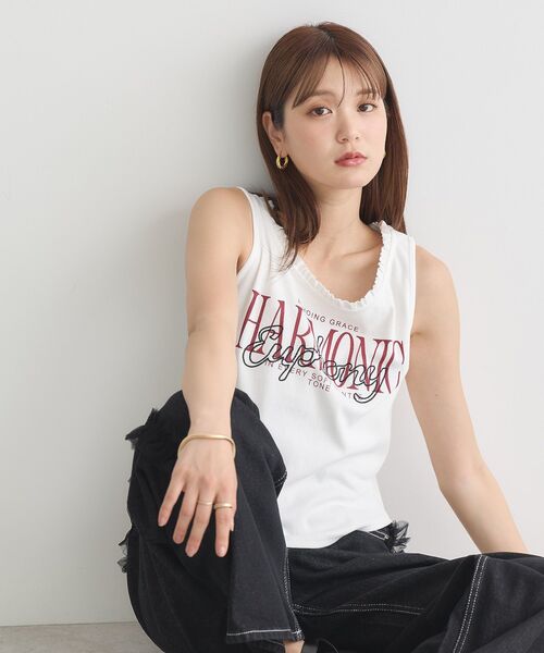 earth music&ecology（アースミュージックアンドエコロジー）の「フリルロゴノースリーブプルオーバー（タンクトップ・レディース・オフホワイト/ブラック・FREE）」の11枚目の写真
