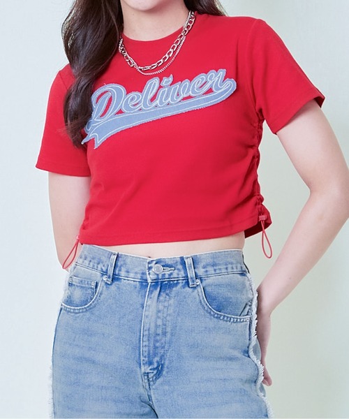 GORGE(ゴージ)の「《ドロスト×ロゴ刺繍》クロップドトップス/スポ映えデザイン(Tシャツ/カットソー・レディース・スミクロ/レッド/オフホワイト・F)」の3枚目の写真