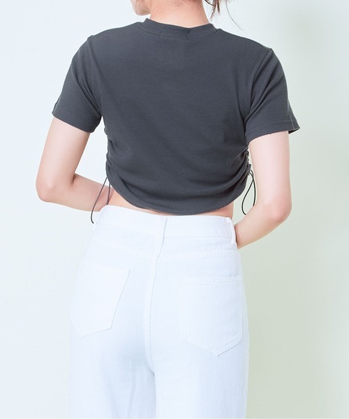 GORGE(ゴージ)の「《ドロスト×ロゴ刺繍》クロップドトップス/スポ映えデザイン(Tシャツ/カットソー・レディース・スミクロ/レッド/オフホワイト・F)」の7枚目の写真