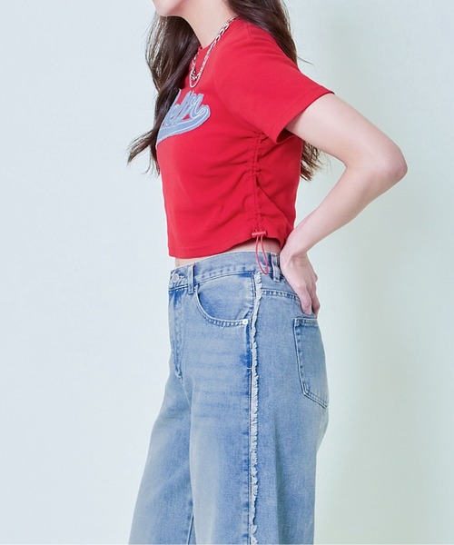 GORGE(ゴージ)の「《ドロスト×ロゴ刺繍》クロップドトップス/スポ映えデザイン(Tシャツ/カットソー・レディース・スミクロ/レッド/オフホワイト・F)」の10枚目の写真