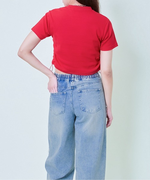 GORGE(ゴージ)の「《ドロスト×ロゴ刺繍》クロップドトップス/スポ映えデザイン(Tシャツ/カットソー・レディース・スミクロ/レッド/オフホワイト・F)」の11枚目の写真