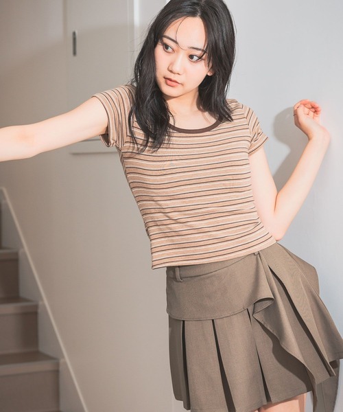 ALAND(エーランド)の「3.3 Field Trip/カスケードプリーツミニスカート(スカート・レディース・グレー/ブラック/ブラウン・FREE)」の15枚目の写真