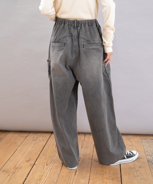 URCH RNA(アーチ アールエヌエー)の「R4361 前ポケットがダブルなバギーパンツ(デニムパンツ・レディース・インディゴブルー/ブラック/ワンウォッシュ・FREE)」の10枚目の写真