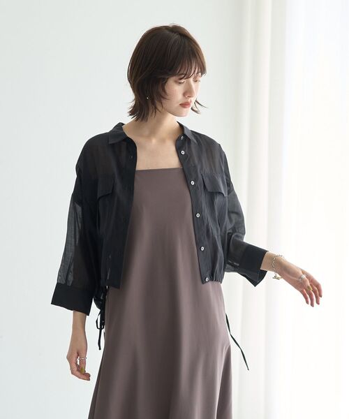 YECCA VECCA（イェッカヴェッカ）の「【2点SET】シアーシャツ×Aラインキャミワンピース（シャツワンピース・レディース・ブラック/ベージュ/パープル・FREE）」の22枚目の写真