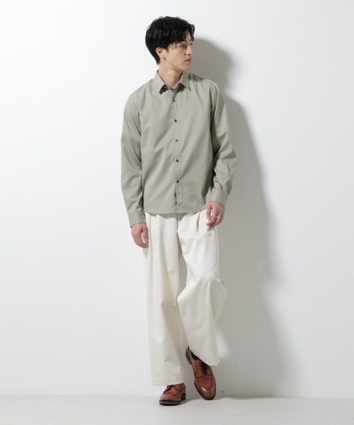 NANO universe(ナノユニバース)の「スタンダードレギュラーカラーシャツ/長袖(シャツ/ブラウス・メンズ・ホワイト/ブラウン/スミクロ/ベージュ・S/M/L/XL)」の14枚目の写真