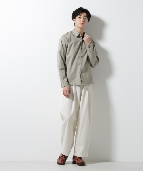 NANO universe(ナノユニバース)の「スタンダードレギュラーカラーシャツ/長袖(シャツ/ブラウス・メンズ・ホワイト/ブラウン/スミクロ/ベージュ・S/M/L/XL)」の15枚目の写真