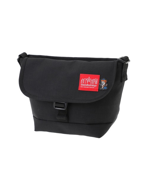 Manhattan Portage(マンハッタンポーテージ)の「NYLON MESSENGER BAG (XXS) BP W/DIV TMP(メッセンジャーバッグ・メンズ・ブラック・X-SMALL)」の1枚目の写真