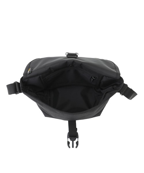 Manhattan Portage(マンハッタンポーテージ)の「NYLON MESSENGER BAG (XXS) BP W/DIV TMP(メッセンジャーバッグ・メンズ・ブラック・X-SMALL)」の15枚目の写真