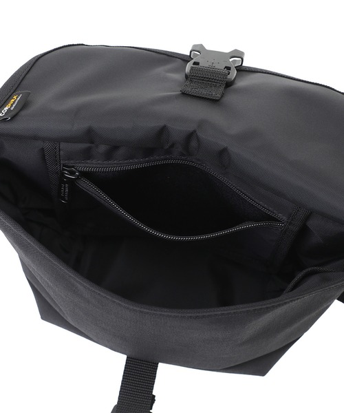 Manhattan Portage(マンハッタンポーテージ)の「NYLON MESSENGER BAG (XXS) BP W/DIV TMP(メッセンジャーバッグ・メンズ・ブラック・X-SMALL)」の13枚目の写真