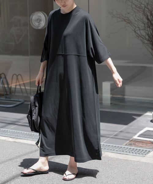 FORK&SPOON（フォークアンドスプーン）の「FORK&SPOON　モダールカノコクルーネックワンピース（ワンピース・レディース・ブラック/グリーン系その他/キャメル・1/2）」の2枚目の写真