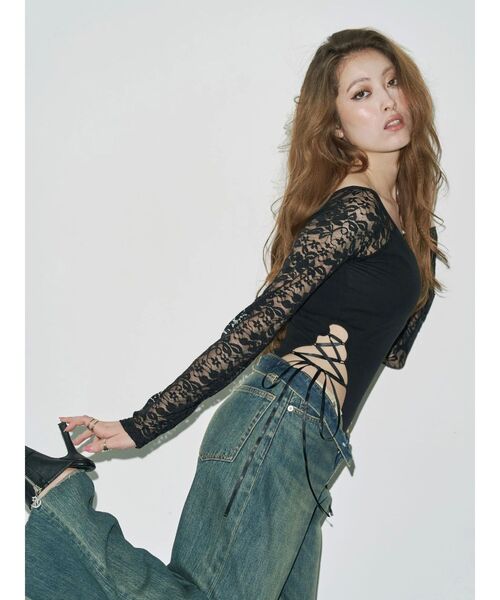 EVRIS（エヴリス）の「サイドレースアップボディースーツ（Tシャツ/カットソー・レディース・ホワイト/ブラウン/ブラック・FREE）」の5枚目の写真