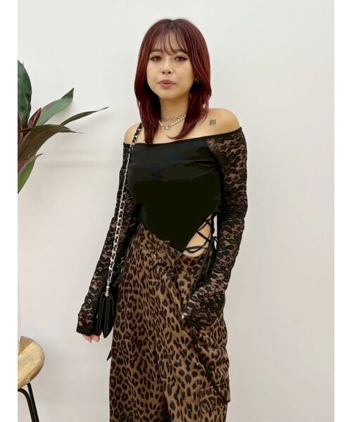 EVRIS（エヴリス）の「サイドレースアップボディースーツ（Tシャツ/カットソー・レディース・ホワイト/ブラウン/ブラック・FREE）」の17枚目の写真