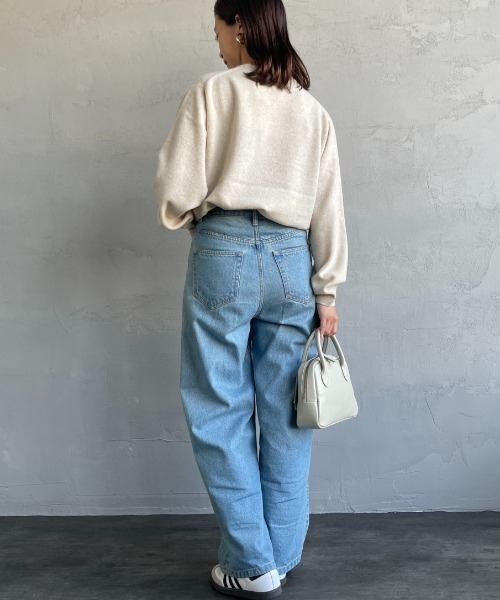 DANTON（ダントン）の「[DANTON/ダントン] ワンポイントロゴ クルーネックプルオーバーニット（ニット/セーター・レディース・オートミール/ブラック/ライトグレー/レッド/グレイッシュベージュ・38/36）」の8枚目の写真