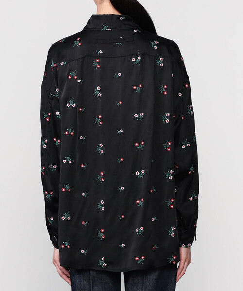 フラワーパターン 長袖シャツ niko and（ニコアンド）の「フラワーパターンロングスリーブシャツ