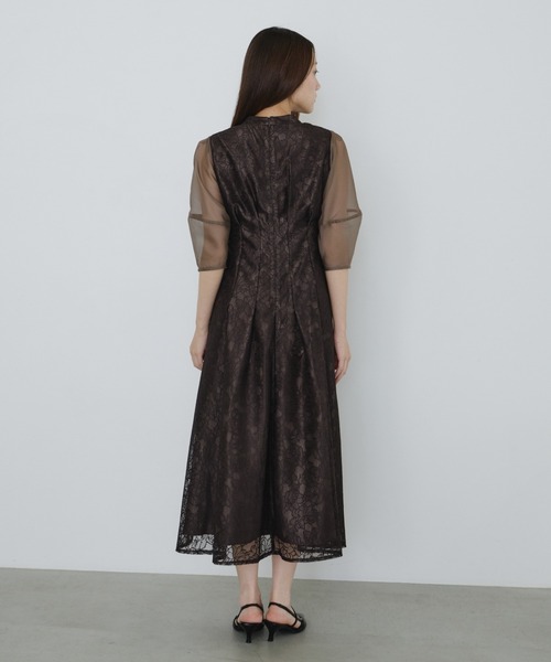 ANDRESD(アンドレスド)の「デコルテカットアウトレースドレス / decollete cut out lace dress(ドレス・レディース・グレー/ブラック/ブラウン/チャコール・S/M/L)」の11枚目の写真