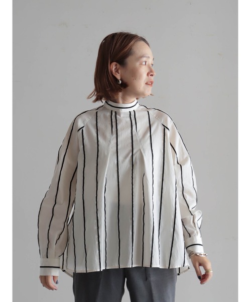 FIL DE FER(フィルデフェール)の「ベロアラインストライプ スタンドブラウス(シャツ/ブラウス・レディース・アイボリー・FREE)」の15枚目の写真