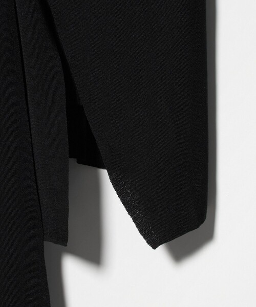 ATTISESSION(アティセッション)の「<ATTISESSION>タンクトップ×ストール ニット トップス(ニット/セーター・レディース・ブラック/オフホワイト・FREE)」の18枚目の写真