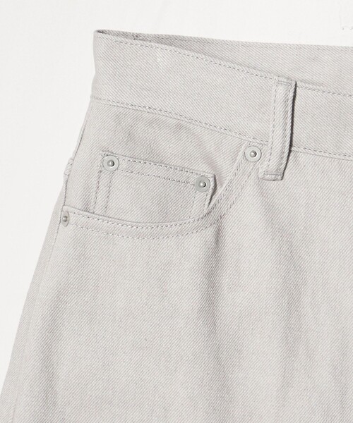 UNITED ARROWS（ユナイテッドアローズ）の「クリーン デニムパンツ（デニムパンツ・レディース・オフホワイト/ライトグレー・38/36）」の10枚目の写真