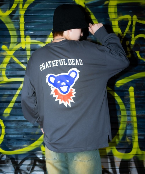 Grateful Dead(グレイトフルデッド)の「【GRATEFUL DEAD】オーバーサイズ プリント 長袖Tシャツ(Tシャツ/カットソー・メンズ・ホワイト系/パープル系1/ホワイト/ネイビー系2/ブラック系/チャコール/ホワイト系2/ホワイト系1・X-LARGE/LARGE/MEDIUM)」の2枚目の写真
