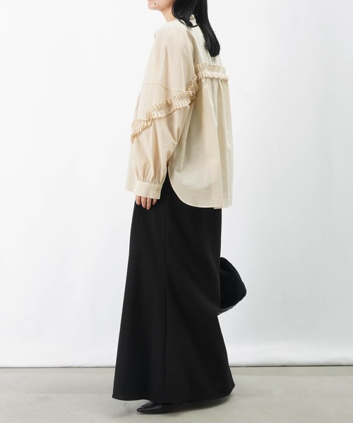 LUCA/LADY LUCK LUCA（ルカ/レディラックルカ）の「LC/LLL プリーツ