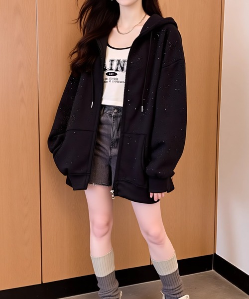 yuue' ( wear )(ユーイ)の「ラメグリッターオーバーサイズジップフーディー/キラキラパーカー(パーカー・レディース・ブラック/チャコールグレー・FREE)」の6枚目の写真