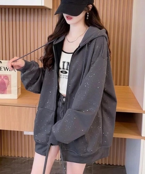 yuue' ( wear )(ユーイ)の「ラメグリッターオーバーサイズジップフーディー/キラキラパーカー(パーカー・レディース・ブラック/チャコールグレー・FREE)」の18枚目の写真