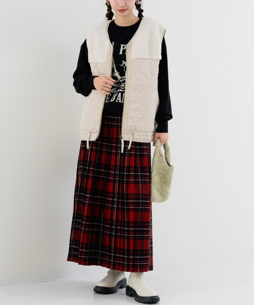 refinedworks(リファインドワークス)の「【refinedworks】ボア × キルティング の 異素材切替ベスト!(ベスト・レディース・カーキ/ブラック/ベージュ・FREE)」の21枚目の写真