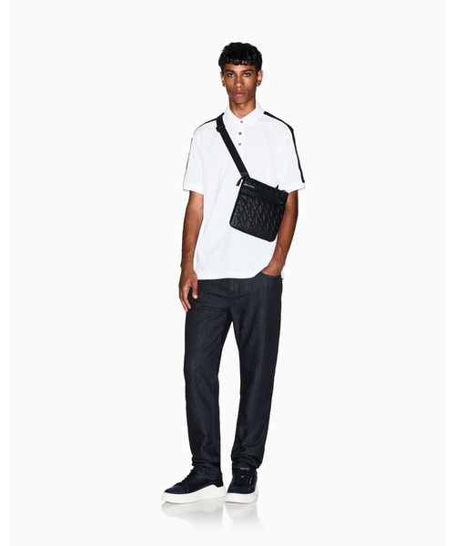 ARMANI EXCHANGE（アルマーニエクスチェンジ）の「【A|X アルマーニ エクスチェンジ】ロゴテープ 半袖ポロシャツ/REGULAR（ポロシャツ・メンズ・オフホワイト/ブラック・LARGE/MEDIUM/SMALL/X-LARGE/X-SMALL）」の5枚目の写真