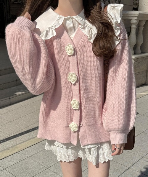 LAUIR（ラウアー）の「花デザインビッグシルエットニットカーディガン