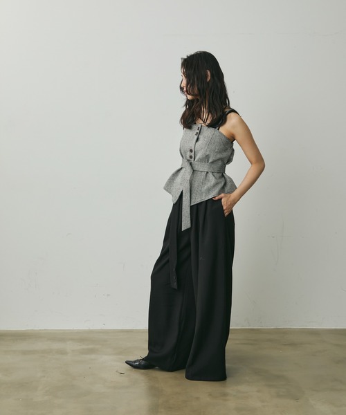 Lunea（ルネア）の「ベルト付き2wayビスチェ（キャミソール・レディース・グレー/ブラウン・FREE）」の14枚目の写真