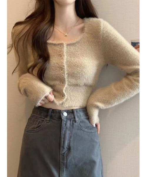 kirakiraShop(キラキラショップ)の「ショート丈 シャギー ニット カーディガン(ニット/セーター・レディース・ブラック/ホワイト/ベージュ・FREE)」の15枚目の写真