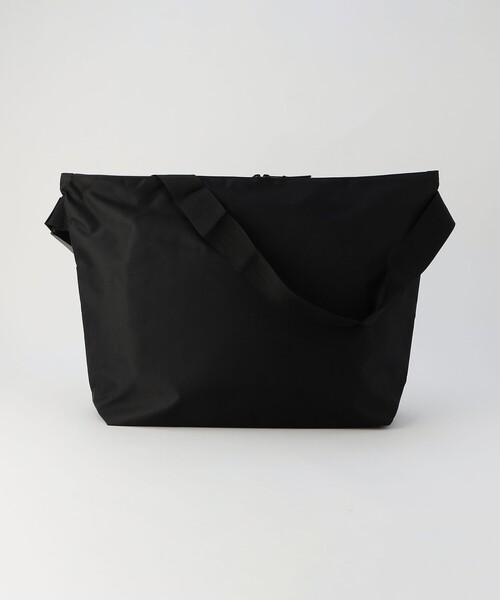 NOLLEY'S LIGHT(ノーリーズライト)の「【ADAM PATEK】 water repellent nylon shoulder big bag(ショルダーバッグ・メンズ・ブラック/オリーブ・FREE)」の4枚目の写真